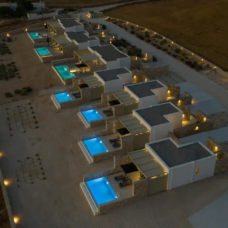 T7 Luxury Paros *