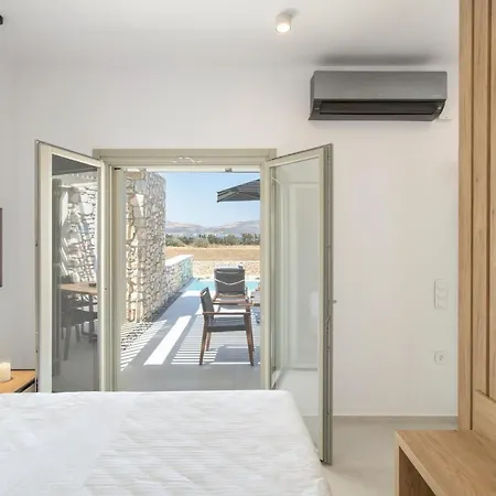 T7 Luxury Parikia (Paros)