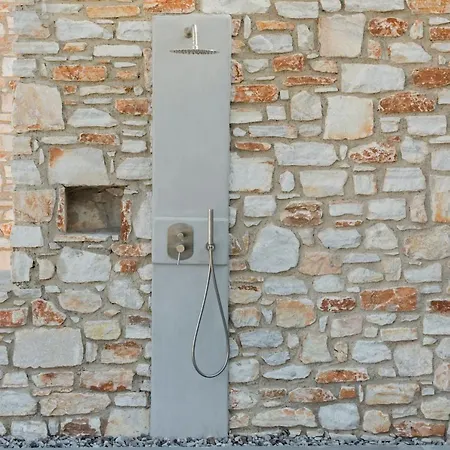 T7 Luxury Paros