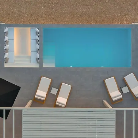 Hotel T7 Luxury Páros