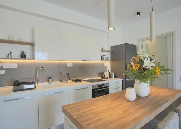 T7 Luxury Paros Hotel