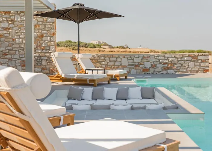 T7 Luxury Paros *